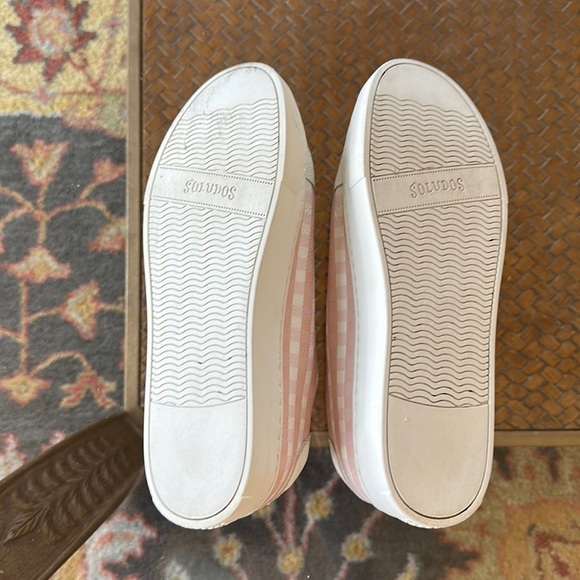 Soludos Ibiza Classic Leather Sneaker in pink check. Worn 1 time Size 9 - Picture 6 of 6